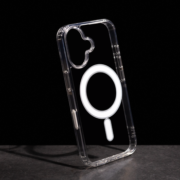etui16trans1 Etui MagSafe do iPhone 16 PLUS transparent